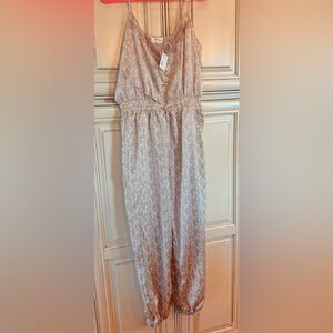 NWT! Ruby & Jenna Floral Beige Women's Jumpsuit Size Large!